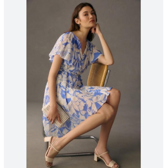 Brand New BY ANTHROPOLOGIE V-NECK RUFFLE-SLEEVE PLEATED DRESS - Picture 3 of 10